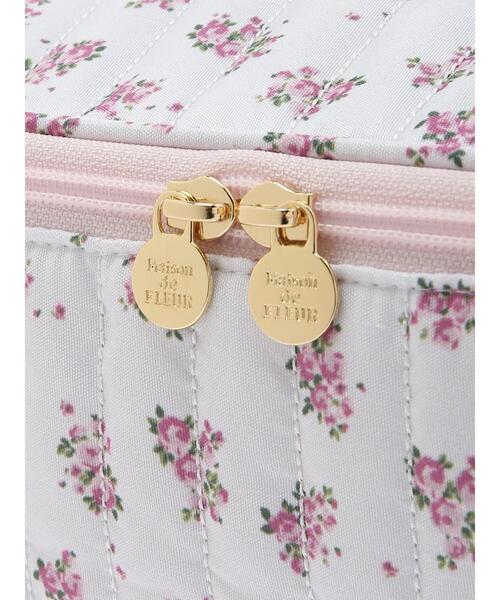 Maison de FLEUR(メゾンドフルール)の「フラワーキルトスクエアポーチ(ポーチ・レディース・サックスブルー/ピンク・FREE)」の13枚目の写真