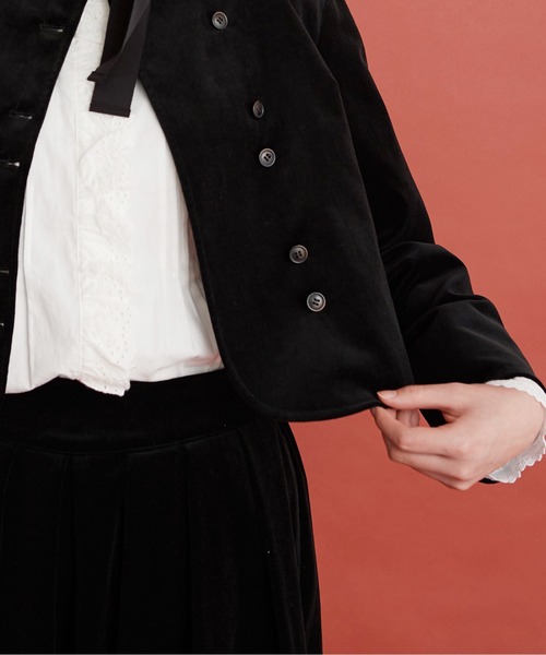 Malle(マル)の「Malle 綾別珍 ショートジャケット(ノーカラージャケット・レディース・ブラック/アイボリー・FREE)」の13枚目の写真