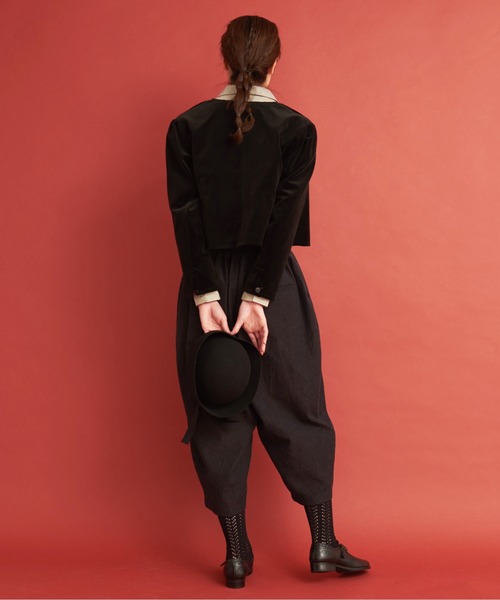 Malle(マル)の「Malle 綾別珍 ショートジャケット(ノーカラージャケット・レディース・ブラック/アイボリー・FREE)」の16枚目の写真