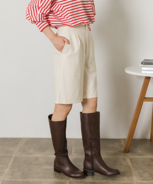 URBAN RESEARCH Sonny Label(アーバンリサーチサニーレーベル)の「タックハーフパンツ(その他パンツ・レディース・ブラック/オフホワイト・38/36)」の4枚目の写真