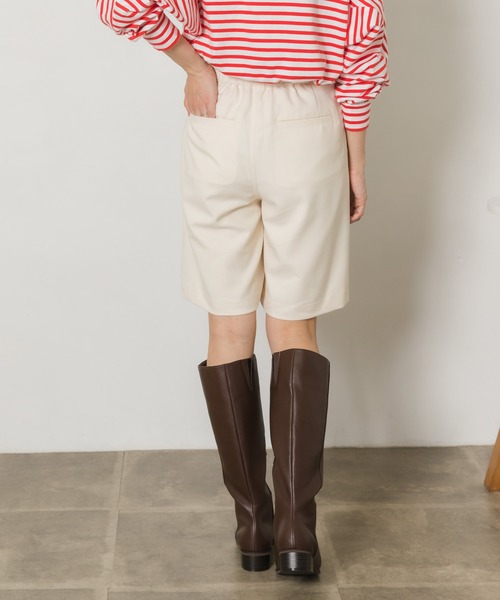 URBAN RESEARCH Sonny Label(アーバンリサーチサニーレーベル)の「タックハーフパンツ(その他パンツ・レディース・ブラック/オフホワイト・38/36)」の5枚目の写真