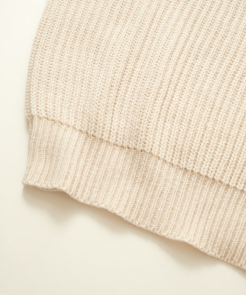 EMMA CLOTHES（エマクローズ）の「アゼ編み オーバーサイズローゲージポロニット EMMA CLOTHES（ニット/セーター・メンズ・スミクロ/ダークグリーン/アイボリー/ネイビー/バーガンディー/アッシュグレー・M/L）」の16枚目の写真