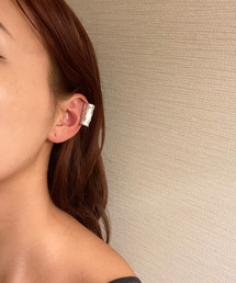 ROOM（-）の「sand metal cuff（イヤーカフ）」