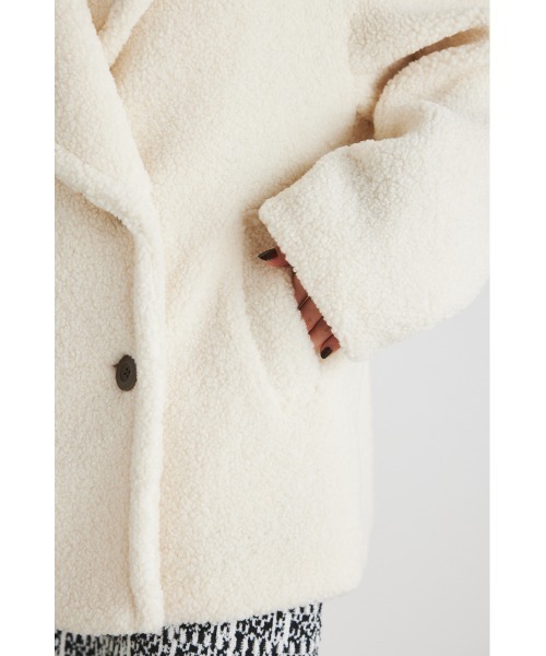 rienda（リエンダ）の「フェイクボアチェスターショートコート（チェスターコート・レディース・アイボリー/ブラック・FREE）」の21枚目の写真