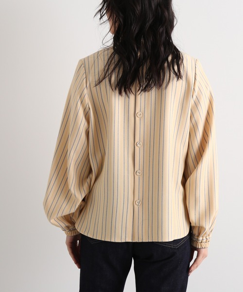 N.(N. Natural Beauty Basic)(エヌエヌナチュラルビューティーベーシック)の「◆フリルネックストライプブラウス(シャツ/ブラウス・レディース・イエロー系その他/グレー系その他/ホワイト系その他・MEDIUM)」の11枚目の写真