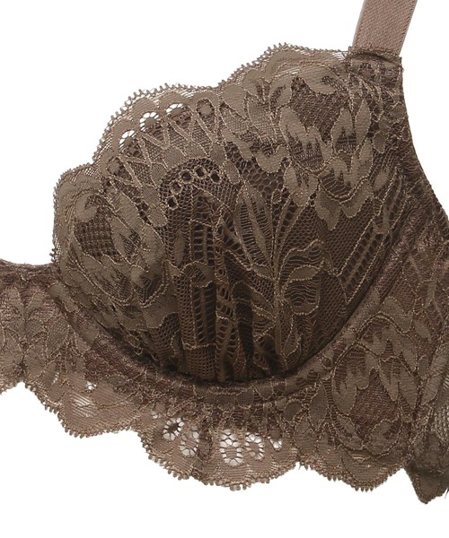 Chut！ INTIMATES（シュットインティメイツ）の「【ボリューミーなデコルテメイク】ボリュームアップブラ (C396)（ブラジャー・レディース・イエロー/ダークブラウン/オレンジ系その他・B65/B70/B75/C65/C70/C75/D65/D70/D75/E65/E70/E75/F65/F70/F75/G65/G70/G75/H70/H75）」の18枚目の写真