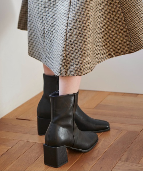 FREE'S MART（フリーズマート）の「◆オーバーヒールブーツ（ブーツ・レディース・ブラック/ホワイト・LARGE/MEDIUM）」の5枚目の写真