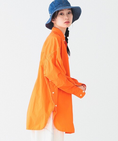 BEAMS BOY（ビームスボーイ）の「BEAMS BOY / コットン タイプライター ビッグ ボタンダウンシャツ（シャツ/ブラウス・レディース・オフホワイト/ブラック/オレンジ・ONE SIZE）」の13枚目の写真
