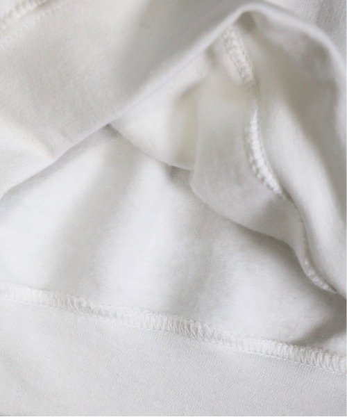 VANS(バンズ)の「VANS/ヴァンズ CREST HOOD SWEAT クレストフードスウェット(ユニセックス)(パーカー・メンズ・ホワイト/ブラック/ピンク・LARGE/MEDIUM/X-LARGE)」の8枚目の写真