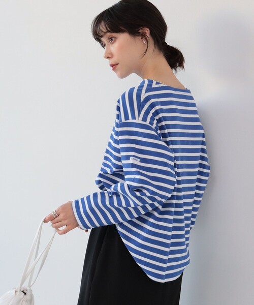 Ray BEAMS(レイビームス)の「ORCIVAL / ワイド ボートネック ロングスリーブ カットソー(Tシャツ/カットソー・レディース・オフホワイト/ブルー・1)」の7枚目の写真