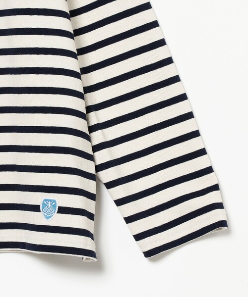 Ray BEAMS(レイビームス)の「ORCIVAL / ワイド ボートネック ロングスリーブ カットソー(Tシャツ/カットソー・レディース・オフホワイト/ブルー・1)」の20枚目の写真