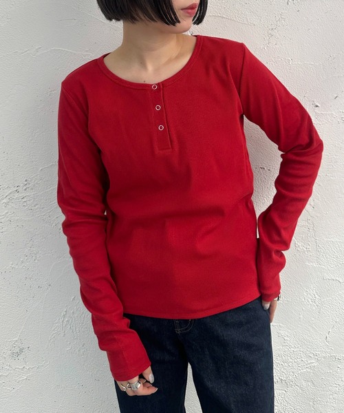apres jour mignon（アプレジュールミニョン）の「ヘンリーネックリブプルオーバー【ZOZOTOWN限定アイテム】（Tシャツ/カットソー・レディース・ネイビー/レッド/アイボリー/その他・フリー/X-LARGE）」の22枚目の写真