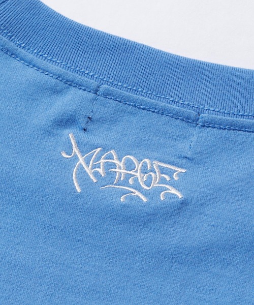 XLARGE(エクストララージ)の「GRAFFITI LOGO S/S TEE(Tシャツ/カットソー・メンズ・ホワイト/ブラック/ライトブルー・S/M/L/XL)」の7枚目の写真