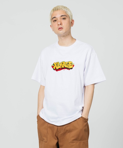 XLARGE(エクストララージ)の「GRAFFITI LOGO S/S TEE(Tシャツ/カットソー・メンズ・ホワイト/ブラック/ライトブルー・S/M/L/XL)」の8枚目の写真