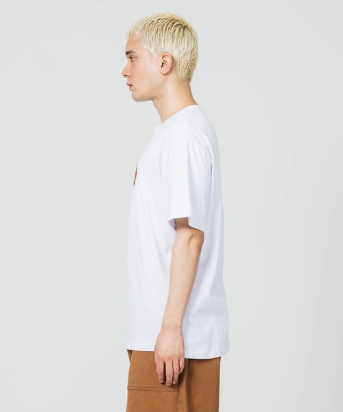 XLARGE(エクストララージ)の「GRAFFITI LOGO S/S TEE(Tシャツ/カットソー・メンズ・ホワイト/ブラック/ライトブルー・S/M/L/XL)」の9枚目の写真