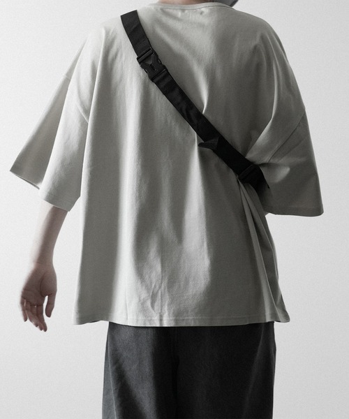 RUUBON（ルーボン）の「【RUUBON】nylon cross body bag / ナイロン クロス ボディバッグ（ボディバッグ/ウエストポーチ・メンズ・ブラック・FREE）」の10枚目の写真