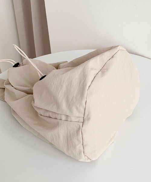 florist（フローリスト）の「【軽量/A4サイズ対応】ユニセックス ドロストワンショルダーバッグ/メッセンジャーバッグ（ショルダーバッグ・レディース・ブラウン/オフホワイト/ブラック・FREE）」の20枚目の写真