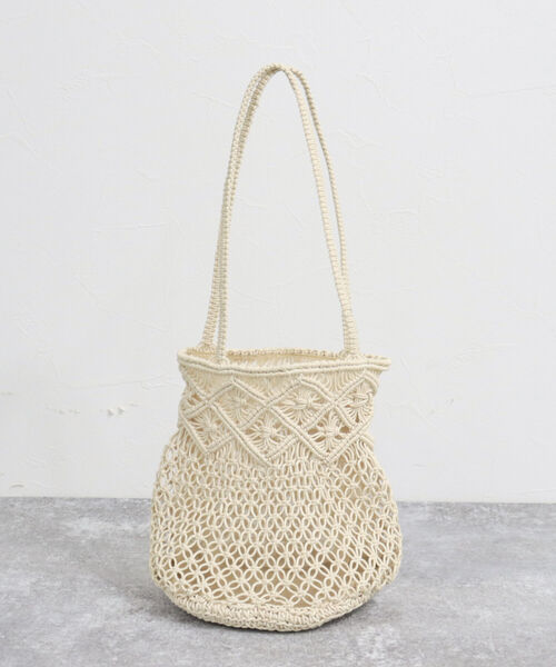 fredy emue（フレディエミュ）の「マクラメコットントートバッグ（トートバッグ・レディース・キナリ/ライトブルー/ブラック・FREE）」の7枚目の写真