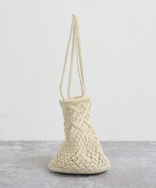 fredy emue（フレディエミュ）の「マクラメコットントートバッグ（トートバッグ・レディース・キナリ/ライトブルー/ブラック・FREE）」の8枚目の写真