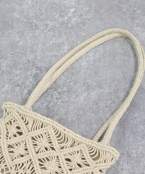 fredy emue（フレディエミュ）の「マクラメコットントートバッグ（トートバッグ・レディース・キナリ/ライトブルー/ブラック・FREE）」の10枚目の写真