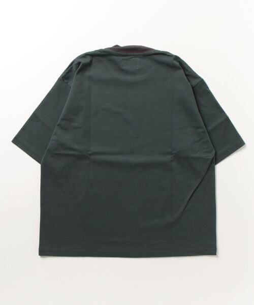 PORT BY ARK（ポートバイアーク）の「PORT BY ARK / ポートバイアーク：Ringer SS T-shirt：PO13-T004[COR]（Tシャツ/カットソー・メンズ・ベージュ/グリーン・2/1）」の3枚目の写真