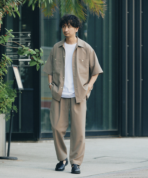 JOURNAL STANDARD relume（ジャーナルスタンダード　レリューム）の「"イージーケア" TECH-LINEN 半袖CPOシャツ（シャツ/ブラウス・メンズ・ブラック/カーキ/ベージュ系その他/コバルトブルー・SMALL/MEDIUM/LARGE）」の6枚目の写真