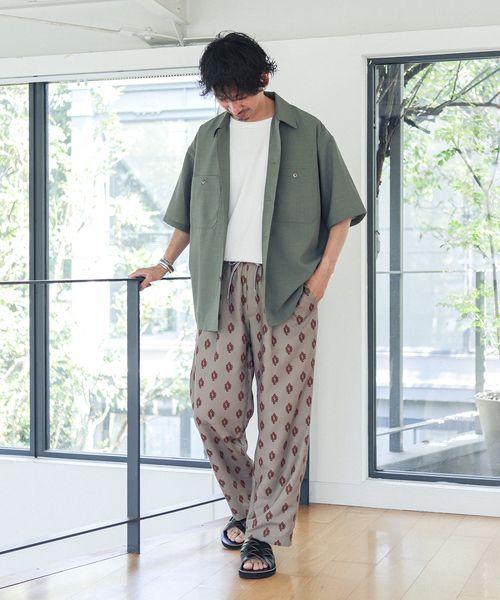 JOURNAL STANDARD relume（ジャーナルスタンダード　レリューム）の「"イージーケア" TECH-LINEN 半袖CPOシャツ（シャツ/ブラウス・メンズ・ブラック/カーキ/ベージュ系その他/コバルトブルー・SMALL/MEDIUM/LARGE）」の7枚目の写真