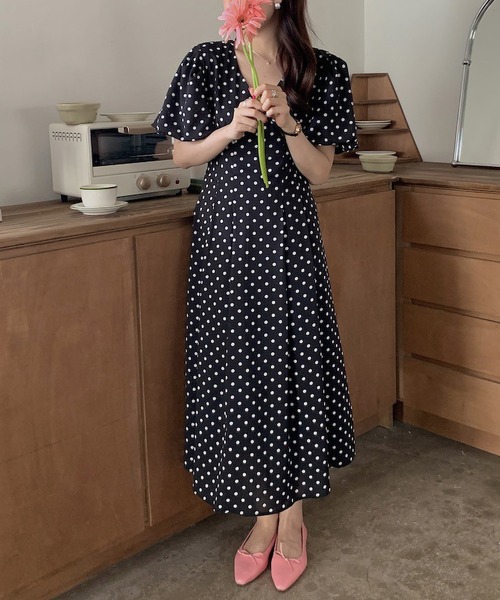 新入荷☆シフォン 水玉 ワンピース 大人女性魅せる 気質 スタイリッシュ 通勤OL綺麗 ひざ丈スカートロングスカートZ145 MAISON DE THERESE（メゾン ド テレーズ）の「水玉シフォンワンピース