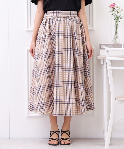 couture brooch（クチュールブローチ）の「◆シアーサッカーチェックスカート（スカート・レディース・ベージュ系1/アイボリー系1・38/40/42）」の13枚目の写真