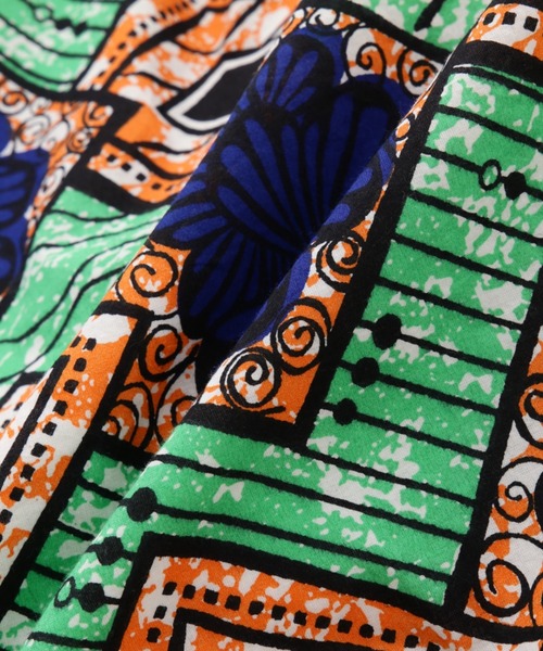 ROSE BUD（ローズバッド）の「アフリカンプリントワンピース（ワンピース・レディース・グリーン/ブルー・FREE）」の5枚目の写真