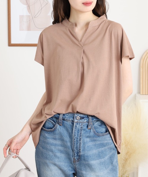 atONE(アットワン)の「atONE スキッパーブラウス風カットソー(Tシャツ/カットソー・レディース・ホワイト/テラコッタ/ライトブラウン/ブラック/カーキ/ピンクベージュ/ミント・M-L/LL~3L/4L~5L)」の22枚目の写真