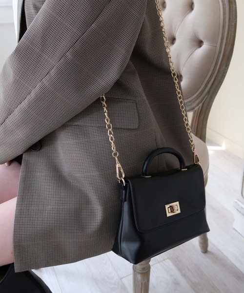 WEGO(ウィゴー)の「WEGO/ハンドルミニチェーンショルダー(ショルダーバッグ・レディース・ブラック/ブラック系その他/ホワイト・FREE)」の2枚目の写真