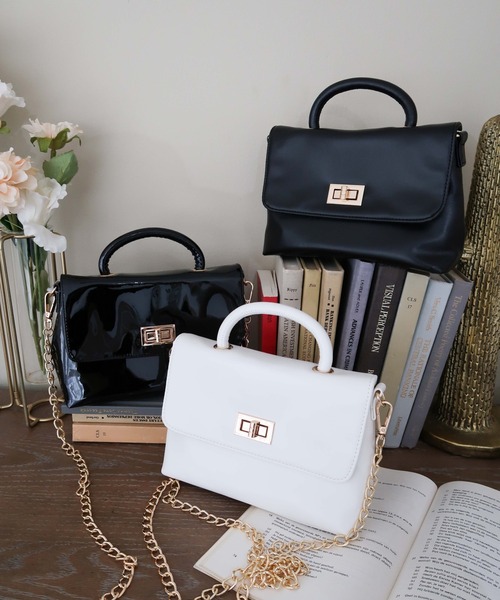 WEGO(ウィゴー)の「WEGO/ハンドルミニチェーンショルダー(ショルダーバッグ・レディース・ブラック/ブラック系その他/ホワイト・FREE)」の5枚目の写真