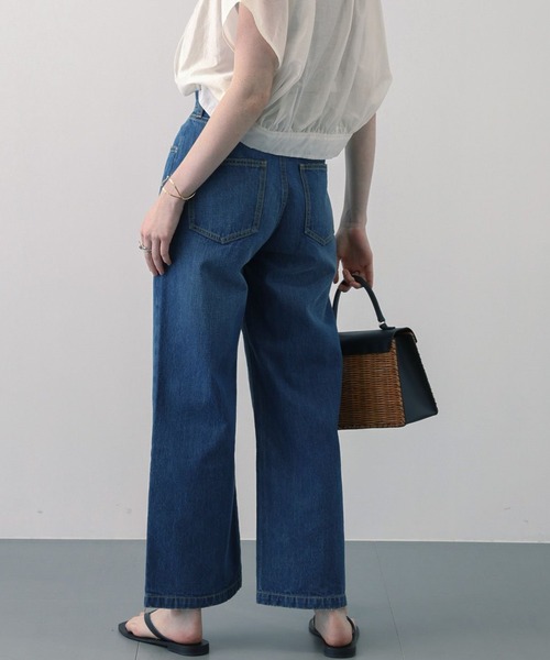 saloon(サルーン)の「SALOON(サルーン)/《再入荷・新色登場》ワイドデニム【手洗い可】(デニムパンツ・レディース・ブラック/ライトブルー/ブルー/ホワイト/ベージュ・X-SMALL/MEDIUM/SMALL)」の8枚目の写真