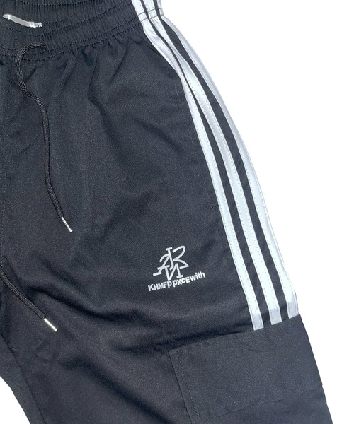 ROOPTOKYO(ループトウキョウ)の「サイドラインカーゴパンツ(カーゴパンツ・レディース・ブラック/ネイビー/レッド/ブルー・S/M/L)」の13枚目の写真