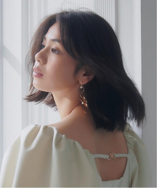 RANDA（ランダ）の「ボリュームフラワーピアス（ピアス（両耳用）・レディース・シルバー/ゴールド・FREE）」の15枚目の写真