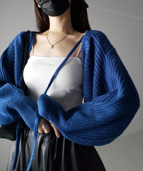 me+em select(ミームセレクト)の「※※【 9color 】2WAYリボンモヘアライクショートリブニットカーデ(カーディガン/ボレロ・レディース・ロイヤルブルー/ブルーグレー/ダークグレー/ブラック/グリーン/ピンク/ミント/アイボリー/スモークピンク・FREE)」の7枚目の写真
