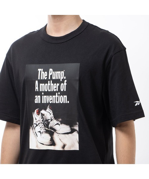 Reebok(リーボック)の「バスケットボール ポンプ グラフィック Tシャツ / BB PUMP GRAPHIC TEE(Tシャツ/カットソー・メンズ・ブラック/オフホワイト・LARGE/SMALL/MEDIUM/XX-LARGE/X-LARGE/X-SMALL)」の5枚目の写真