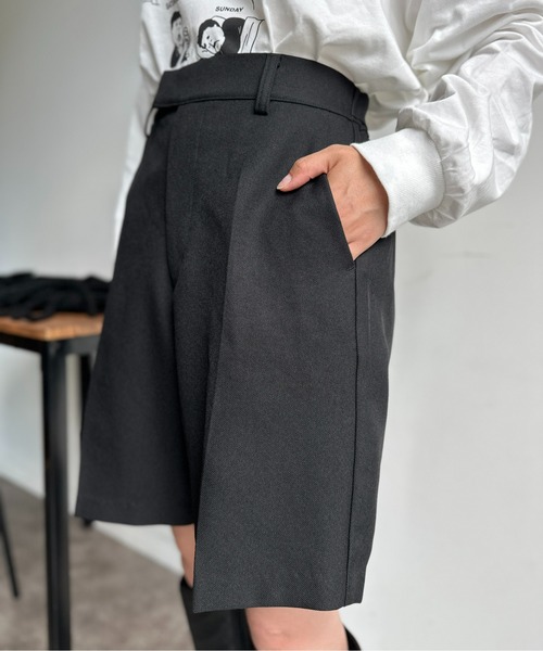 CPCM（シーピーシーエム）の「ワンタックハーフパンツ（その他パンツ・レディース・グレー/アイボリー/ブラック・FREE）」の16枚目の写真