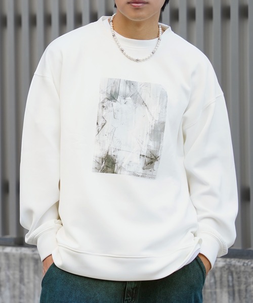 1111clothing(ワンフォークロージング)の「アートフォト 段ボールニット プルオーバー / Art Photo Neoprene Pullover / トレーナー ロンT スウェット ユニセックス(スウェット・メンズ・ホワイト系1/ブラック系3/ホワイト系3/ホワイト系2/グレー系1/ベージュ系2・L/M)」の3枚目の写真