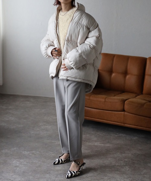 Fizz（フィズ）の「【Fizz/フィズ】　ハイネック中綿ジャケット（ダウンジャケット/コート・レディース・ブラック/ベージュ/ライトカーキ/アイボリー・M）」の9枚目の写真