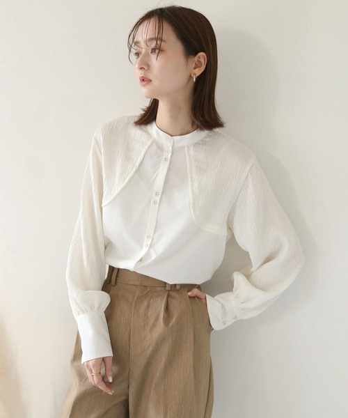 CLEIO（クレイオ）の「【CLEIO】異素材切替えカーブデザインシャツ/CURVE DESIGN SHIRT WITH DIFFERENT MATERIALS/940-11608（シャツ/ブラウス・レディース・ベージュ/ホワイト・FREE）」の17枚目の写真