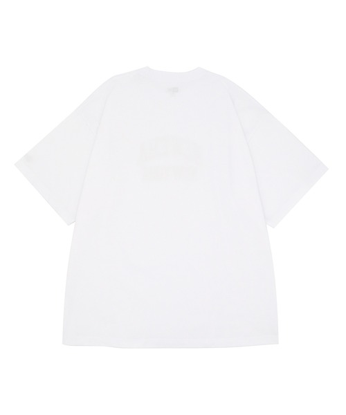 NEW ERA(ニューエラ)の「ニューエラ 半袖Tシャツ オーバーサイズ クラシックアーチロゴ(Tシャツ/カットソー・メンズ・ブラック/ストーン/ホワイト・L/M/S/XXL/XL)」の17枚目の写真