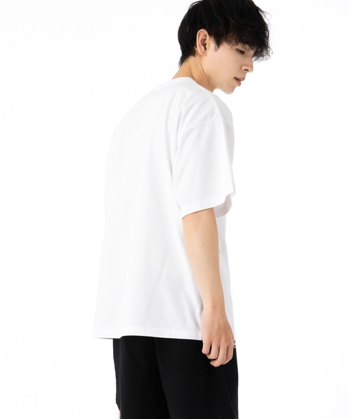 NEW ERA(ニューエラ)の「ニューエラ 半袖Tシャツ オーバーサイズ クラシックアーチロゴ(Tシャツ/カットソー・メンズ・ブラック/ストーン/ホワイト・L/M/S/XXL/XL)」の9枚目の写真