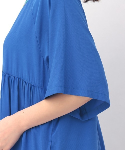 チチカカ（チチカカ）の「キカ刺繍チュニックワンピース（ワンピース・レディース・ライトグレー/ブラック/ブルー・FREE）」の15枚目の写真