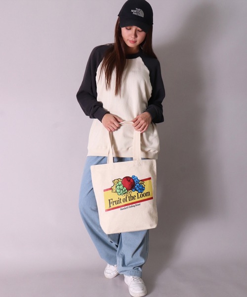 FRUIT OF THE LOOM(フルーツオブザルーム)の「(GA)【FRUIT OF THE LOOM】スーベニア キャンバス トートバッグ(トートバッグ・メンズ・アイボリー系1/アイボリー系2・ONE SIZE)」の5枚目の写真