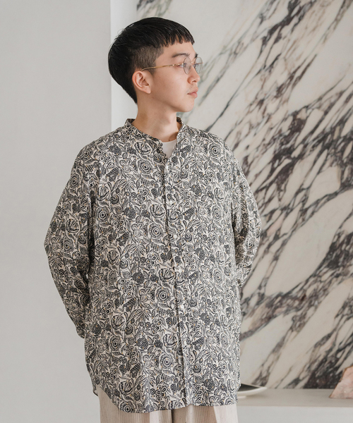 EDIFICE（エディフィス）の「インドパターン スタンドカラーシャツ（シャツ/ブラウス・メンズ・ブラック/ホワイト/ベージュ・SMALL/MEDIUM/LARGE）」の5枚目の写真