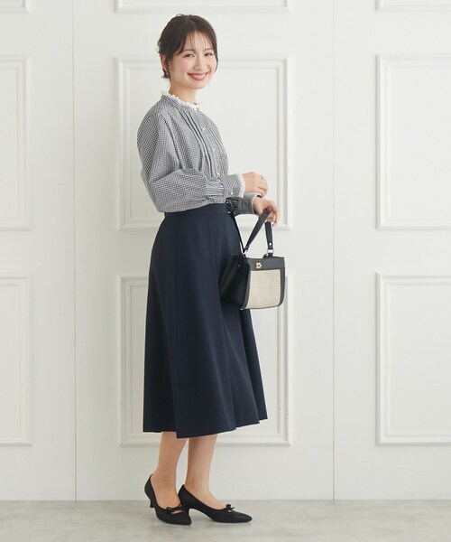 couture brooch（クチュールブローチ）の「◆【選べるストライプorギンガムチェック】先染めピンタックシャツ（シャツ/ブラウス・レディース・ブラック系1/ブルー系2・42/40/38）」の5枚目の写真