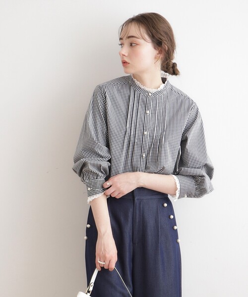 couture brooch（クチュールブローチ）の「◆【選べるストライプorギンガムチェック】先染めピンタックシャツ（シャツ/ブラウス・レディース・ブラック系1/ブルー系2・42/40/38）」の13枚目の写真