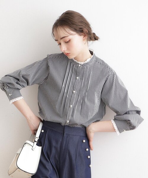 couture brooch（クチュールブローチ）の「◆【選べるストライプorギンガムチェック】先染めピンタックシャツ（シャツ/ブラウス・レディース・ブラック系1/ブルー系2・42/40/38）」の14枚目の写真